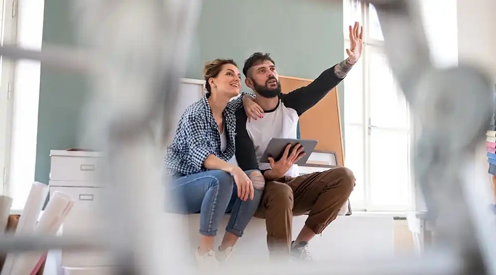 A couple planning DIY project