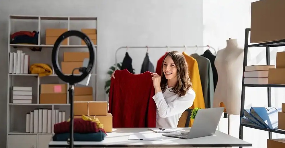 Woman vlogging her side hustle